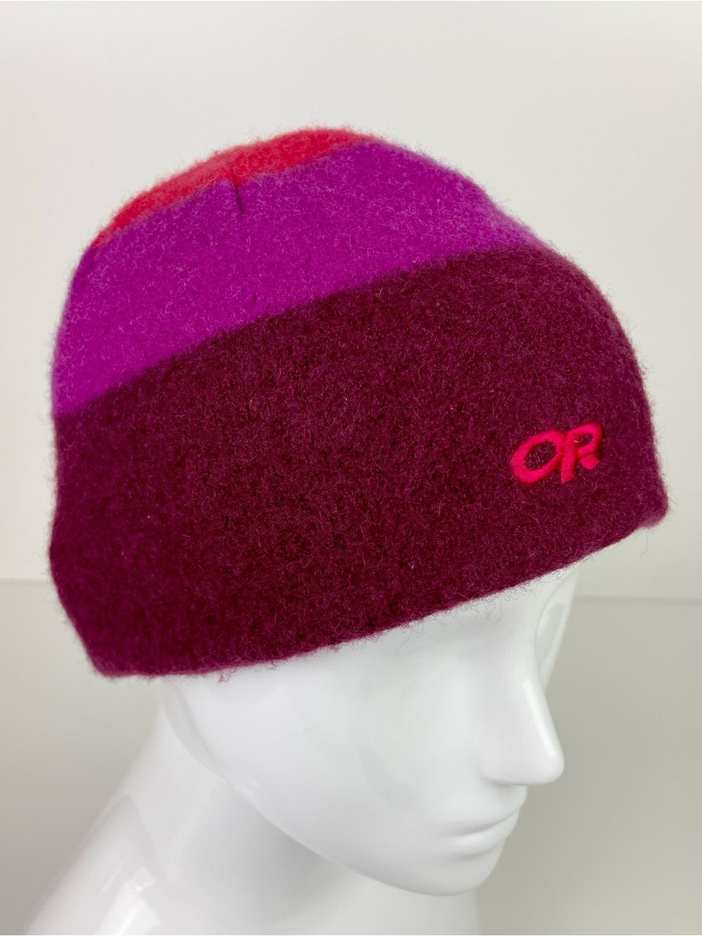 Outdoor Research Women's OS Gradient Colorblock 100% Wool Beanie Hat Cap Hiking